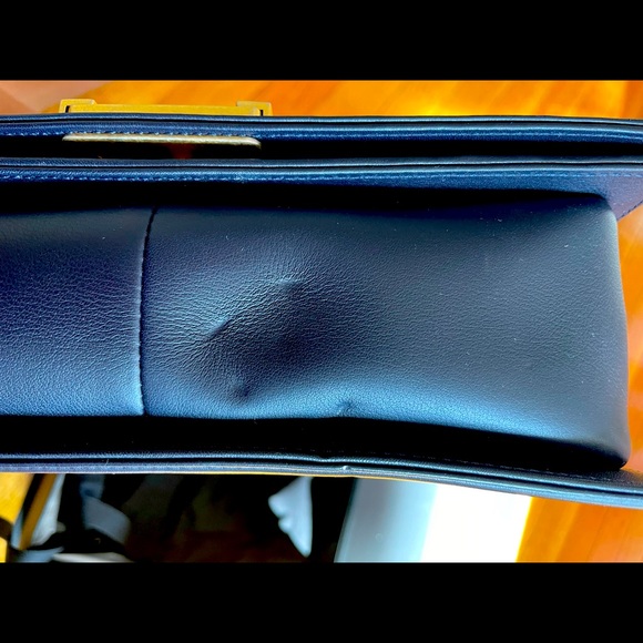 Navy Chanel Boy Bag (New Medium) - Picture 5 of 10